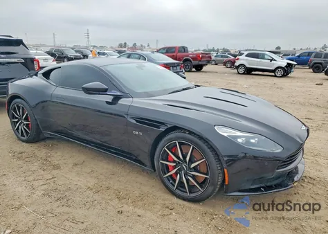 2018 Aston Martin Db11 z USA, uszkodzony, nr VIN SCFRMFAV8JGL03692